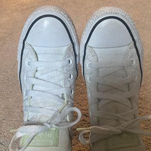 EUC Converse🤍🖤